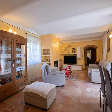 Beautiful Renovated Cortona